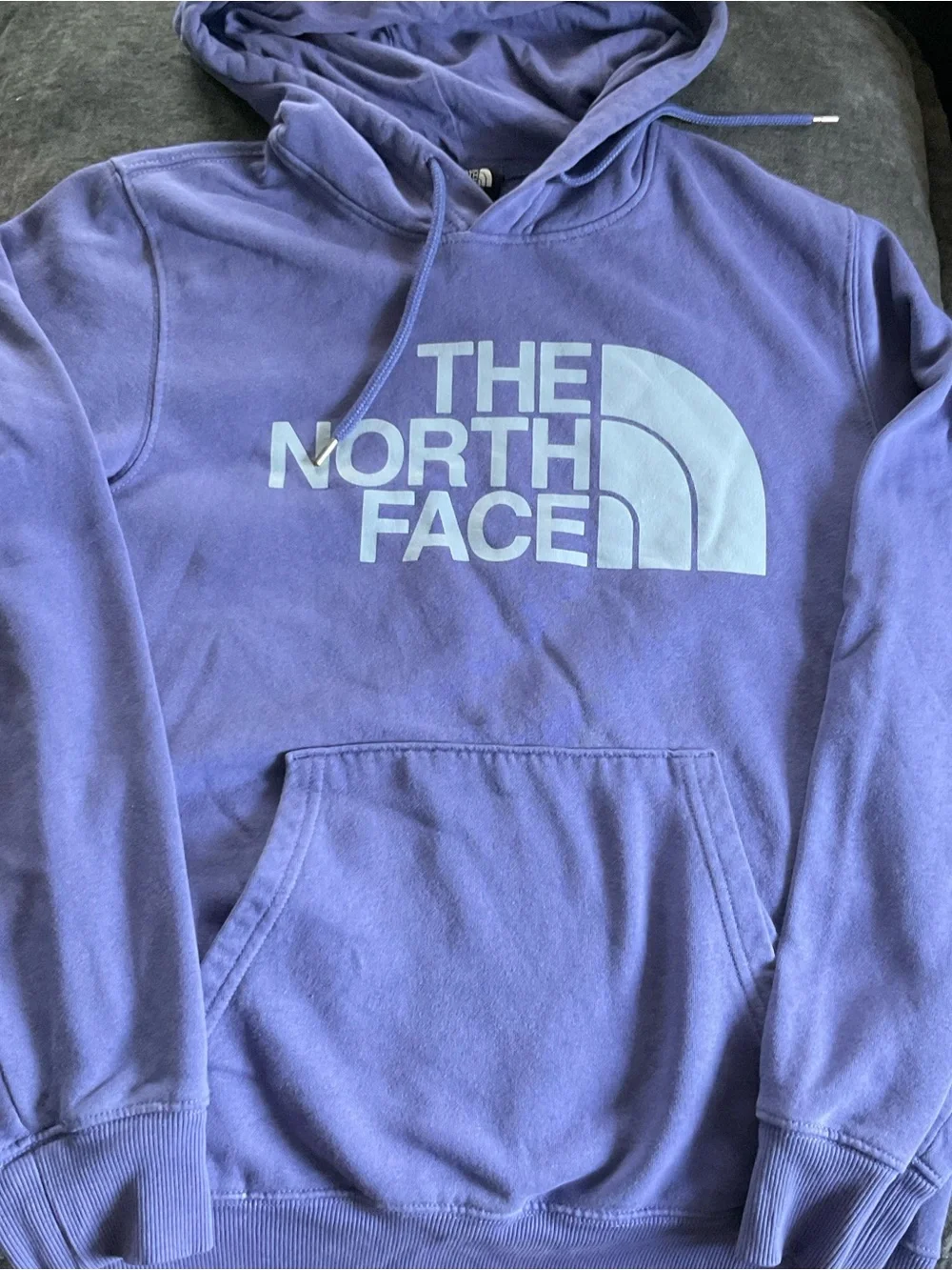 Mens North Face Pullover Hoodie Sweatshirt, purple, size Medium, EUC